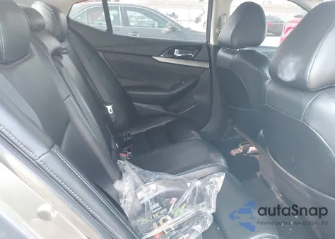 2016 Nissan Maxima 3.5 S from USA, damaged, VIN 1N4AA6AP8GC409409